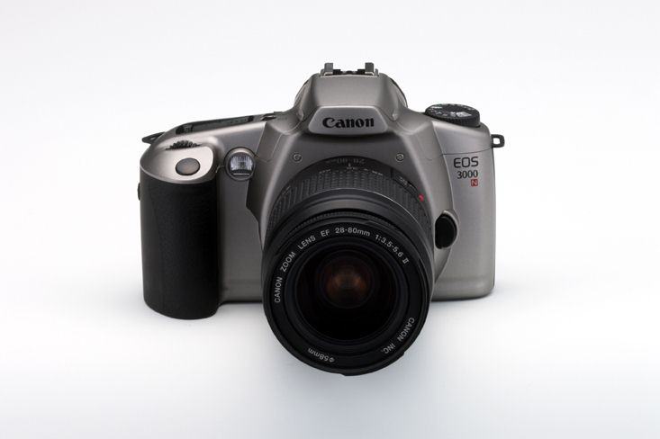 Canon EOS 3000 - image courtesy of Canon. www.canon.co.uk